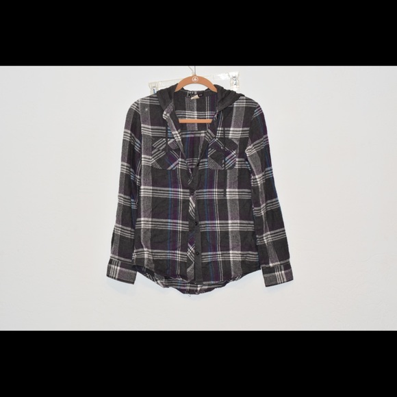 Pacsun, Empyre plaid long sleeve top - Picture 1 of 3
